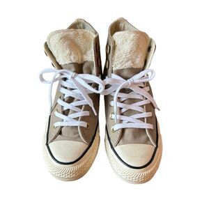 CONVERSE Shoes CHUCK TAYLOR Woman's Size 6 Beige Hi Top faux fur Sneaker